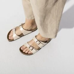 Birkenstock Sydney Birko-Flor 14 Birkenstock Sydney Birko-Flor -Trendy Steps Shop 1016171 f closeup f