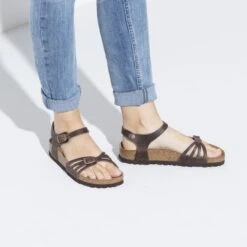 Birkenstock Bali Oiled Leather -Trendy Steps Shop 1016920 f closeup f