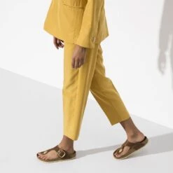 Birkenstock Gizeh Big Buckle Oiled Leather -Trendy Steps Shop 1018785 f look f