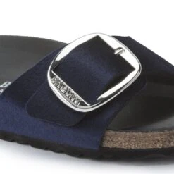 Birkenstock Madrid Big Buckle Velvet -Trendy Steps Shop 1020160 detail 1
