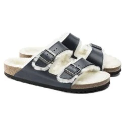 Birkenstock Arizona Shearling Oiled Leather -Trendy Steps Shop 1021063 pair