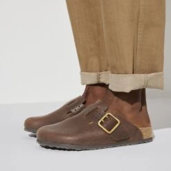 Birkenstock Boston Natural Leather -Trendy Steps Shop 1022589 f closeup m