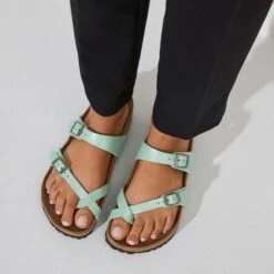 Birkenstock Mayari Birko-Flor 14 Birkenstock Mayari Birko-Flor -Trendy Steps Shop 1023945 f closeup f