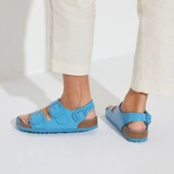 Birkenstock Milano Big Buckle Natural Leather Patent -Trendy Steps Shop 1024185 f closeup f