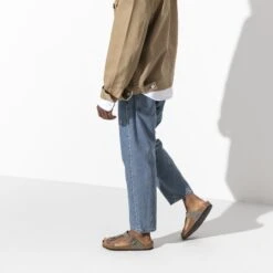 Birkenstock Gizeh Birko-Flor Nubuck Stone 15 Birkenstock Gizeh Birko-Flor Nubuck Stone -Trendy Steps Shop 43391 f look m